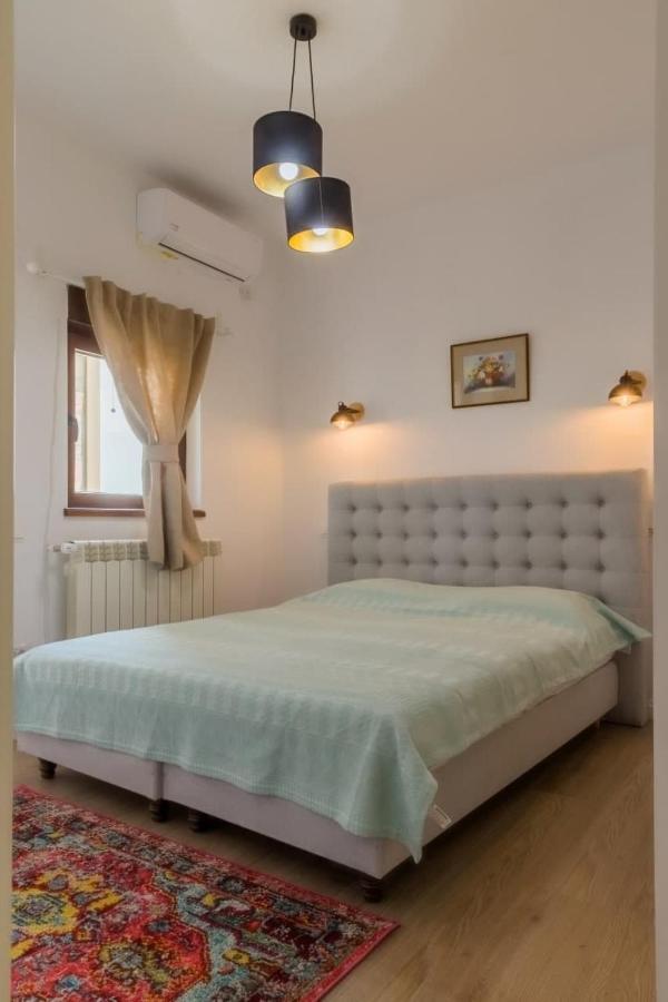 Inova Central Apartment Bucureşti Exterior foto
